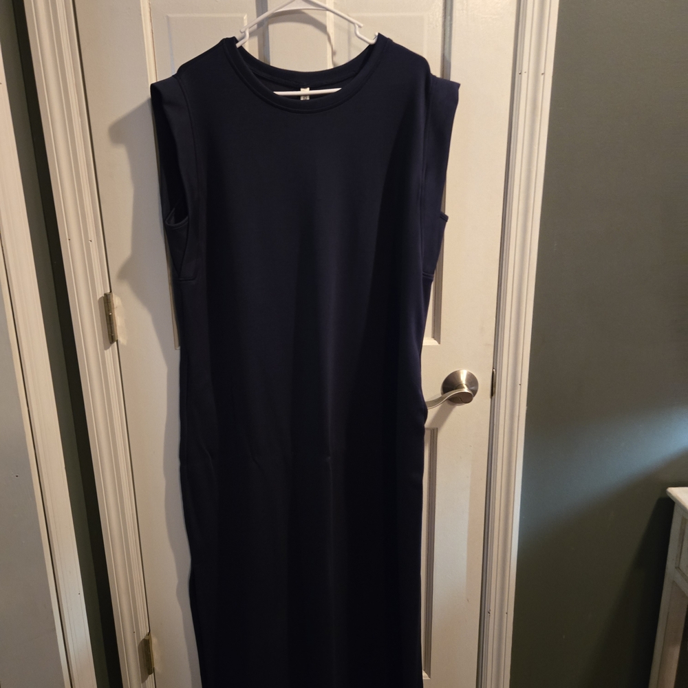 Navy Sleeveless Maxi Dress